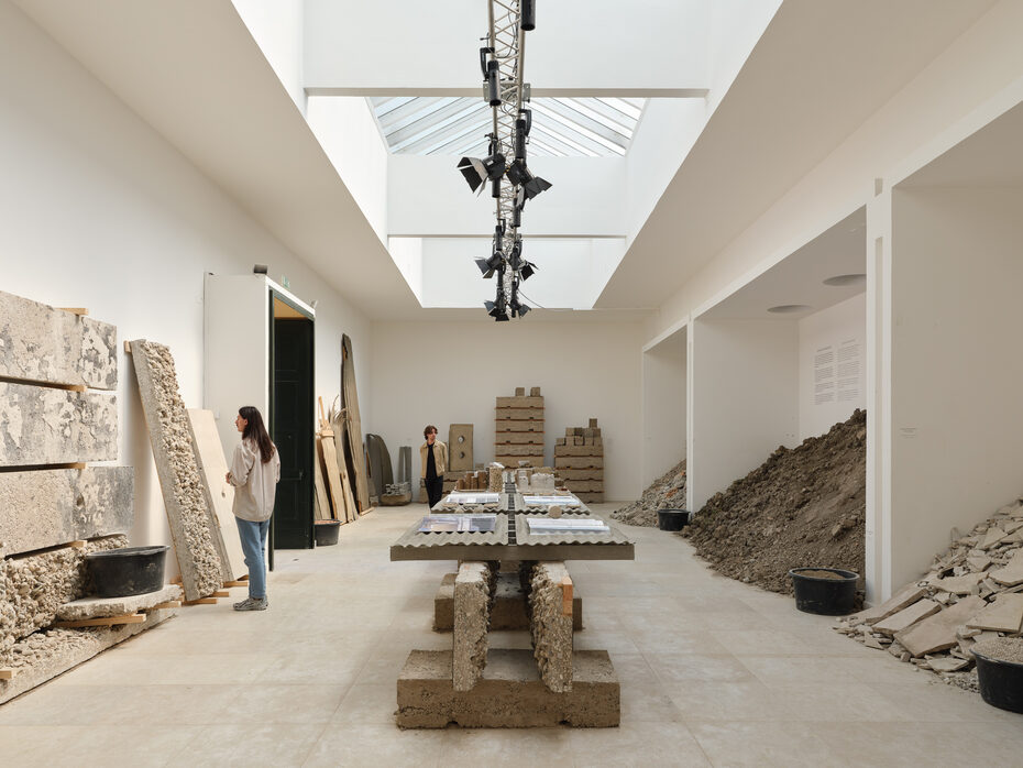04b build of site danish pavilion biennale architettura 2025 photo hampus berndtson low